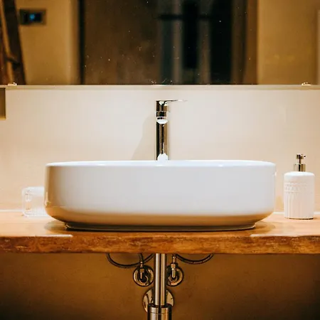 Castello Di Bed & Breakfast 4*