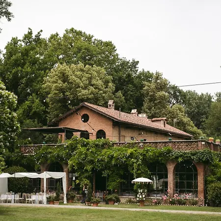 Castello Di Bed & Breakfast 4*