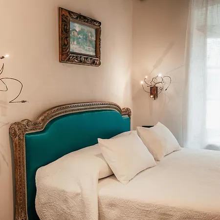 Castello Di Bed & Breakfast