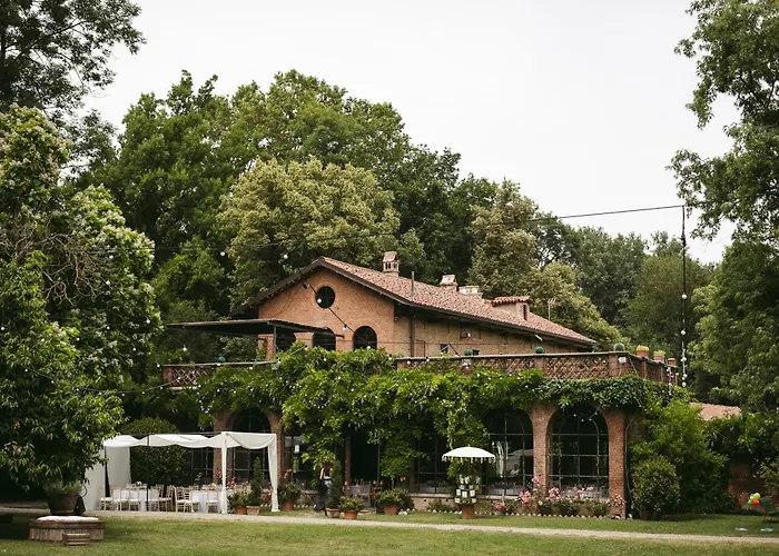 Castello Di Bed & Breakfast 4*