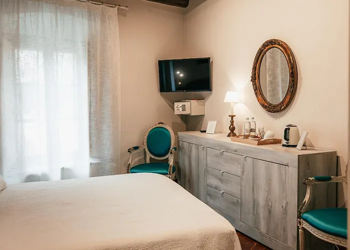 Castello Di Bed & Breakfast Piovera